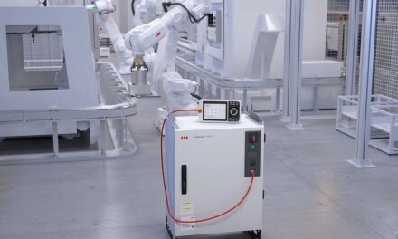 Neue Robotersteuerungen für mehr Leistung und Flexibilität
