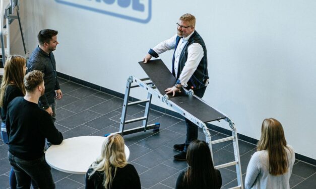 Praxisnahe Schulungen für den sicheren Einsatz von Steigtechnik